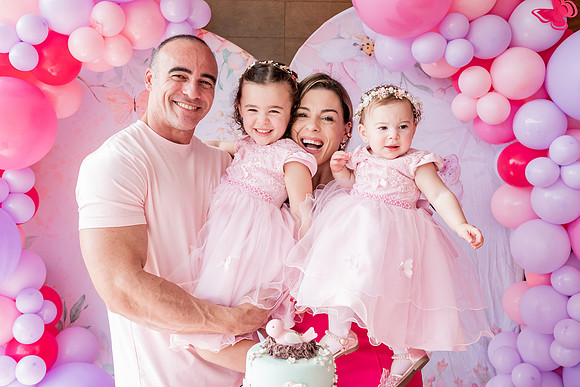0040 - Maria Eduarda 4 anos e Manuela 1 ano - DF4_1463
