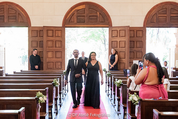 0081 - Caroline e Gabriel - Casamento - DF4_5550