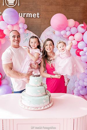0037 - Maria Eduarda 4 anos e Manuela 1 ano - DF4_1451