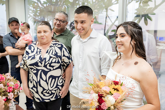 0017 - 2025-04-25 - Maria e Vitor - Civil - DF4_2748