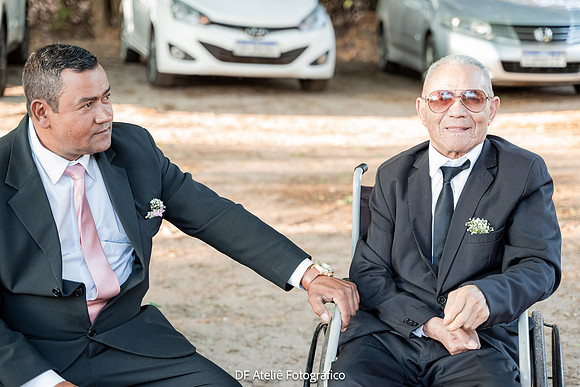 0027 - Claudilene e Guilherme - Casamento - DF4_3861
