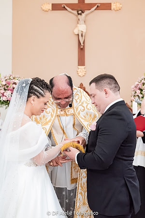 0221 - Fernanda e Vinicius - Casamento - DF4_5358