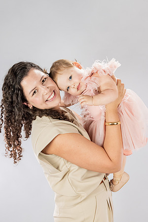 0018 - Helena Carrer Thomaselli - Ensaio - DF4_8144-Editar