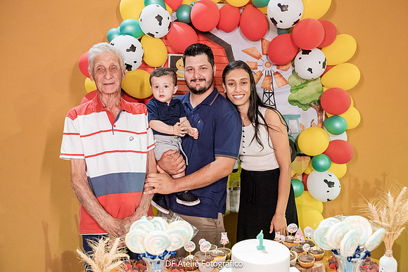 0062 - José Antônio - 1 ano - DF4_2450