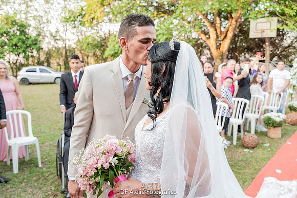 0093 - Claudilene e Guilherme - Casamento - DF4_4070