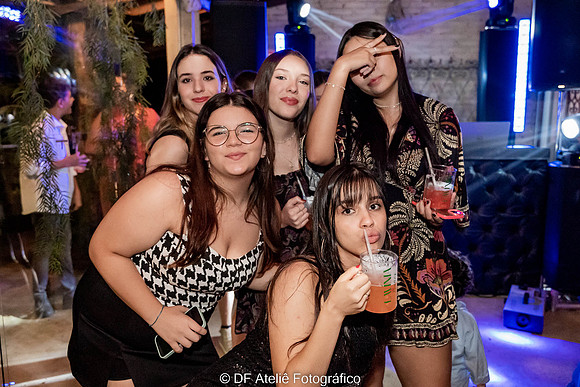 0268 - Lavínia Almeida - 15 anos - DF3_2002
