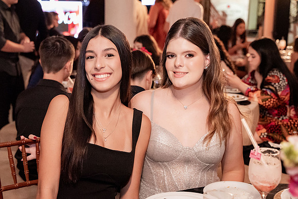 0138 - Lorena Marcondes - 15 anos - DF4_5631