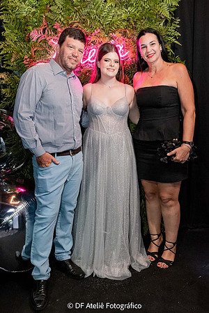 0106 - Lorena Marcondes - 15 anos - DF4_5544