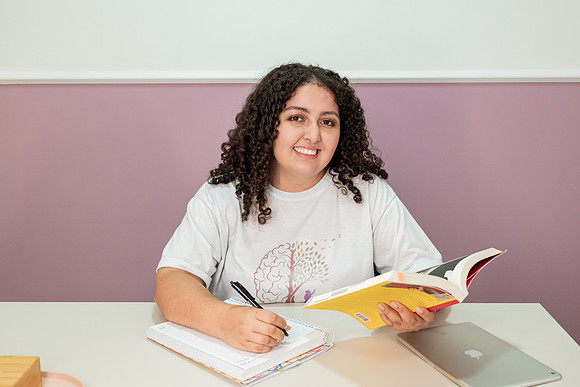 0123 - Gabriela Gomes - Instituciona - DF4_8392