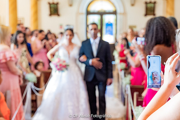 0128 - Mônica e Anderson - Casamento - DF4_9499