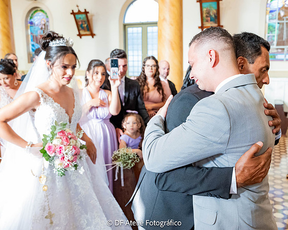 0135 - Mônica e Anderson - Casamento - DF4_9511