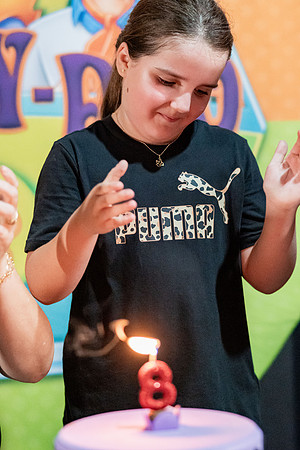 0212 - Giovana de Moraes - 8 anos - DF6_2606