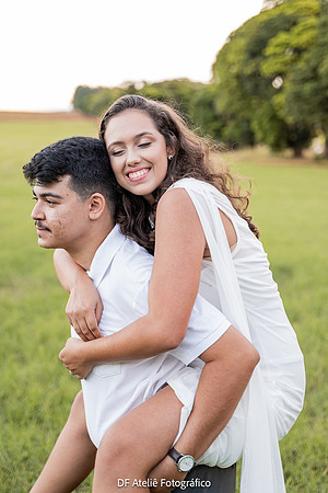 0155 - Miriã e Rafael - Pre-Wedding - DF4_5805
