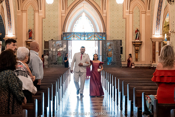 0111 - Carla e Eduardo - Casamento - DF7_3516
