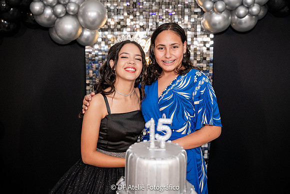 0175 - Samyra Mamede - 15 anos - DF7_2357