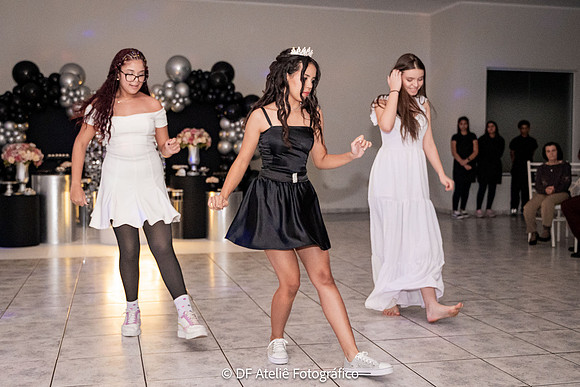 0288 - Samyra Mamede - 15 anos - DF7_2769