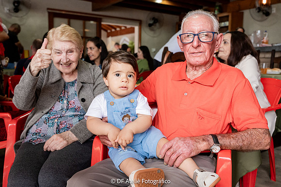 0110 - Antônio Rissato - 1 ano - DF7_1505