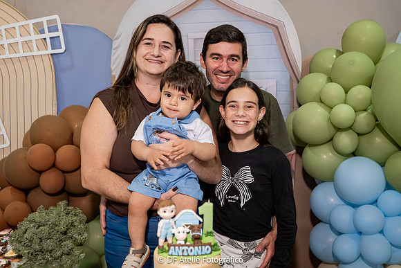 0142 - Antônio Rissato - 1 ano - DF7_1645