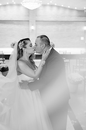 0109 - Maxsiliane e Gilberto - Casamento - DF7_9591