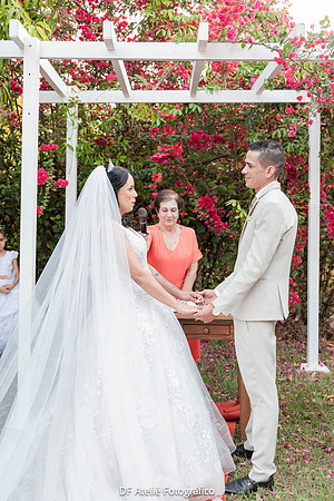 0131 - Claudilene e Guilherme - Casamento - DF4_4155