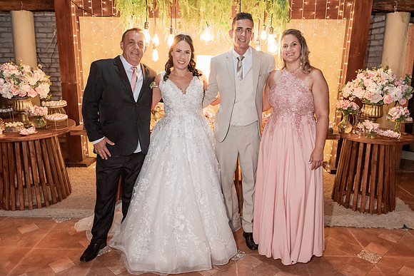 0281 - Claudilene e Guilherme - Casamento - DF4_4661