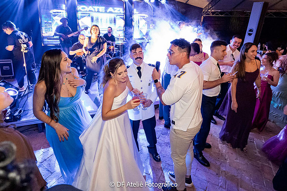0734 - Gabriella e Vinicius - Casamento - DF6_7391