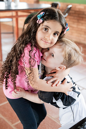 0038 - 2025-07-11 - Mylena e Caio - Civil-2025-07-12 - Davi Calazans - 1 ano-2025-07-13 - Maria Thereza - 1 ano - DF4_7592