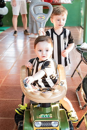 0120 - 2025-07-11 - Mylena e Caio - Civil-2025-07-12 - Davi Calazans - 1 ano-2025-07-13 - Maria Thereza - 1 ano - DF4_7939