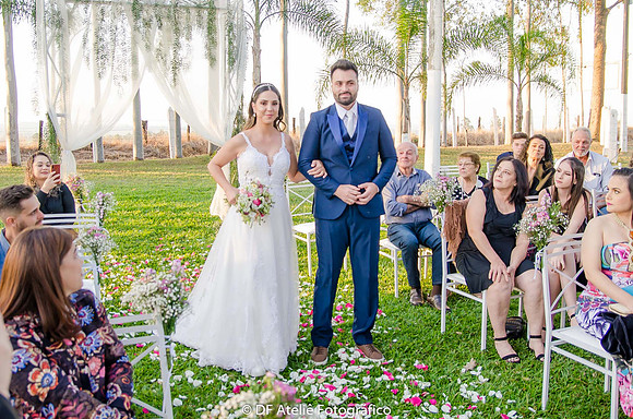 0111 - Tammy e Danilo - Casamento - DF1_3323