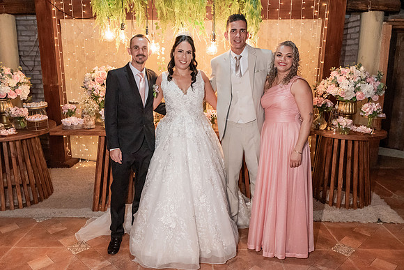 0276 - Claudilene e Guilherme - Casamento - DF4_4646
