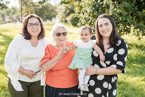 0045 - Maria Thereza - Dia das Mães - DF4_5025
