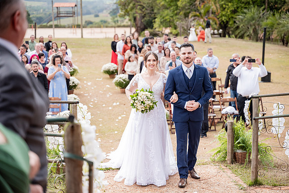 0193 - Bruna e Fábio - Casamento - DF3_2200