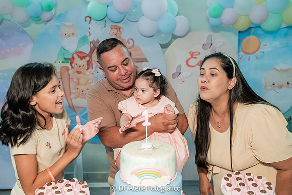 0253 - Ester Oliveira - 1 ano - DF4_2694