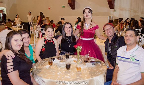 0129 - Gabrielly Dionizio - 15 Anos - DF1_6911