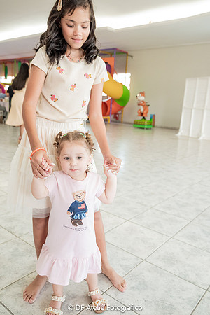0111 - Ester Oliveira - 1 ano - DF4_2290