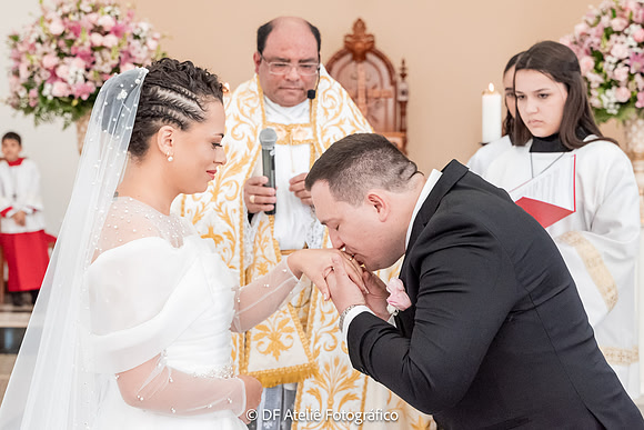 0232 - Fernanda e Vinicius - Casamento - DF4_5393