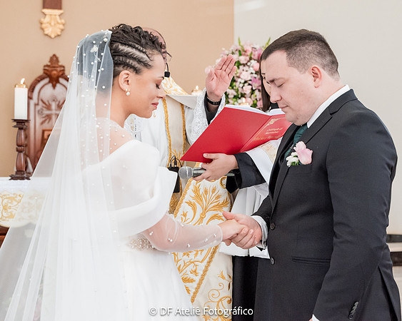 0192 - Fernanda e Vinicius - Casamento - DF4_5249