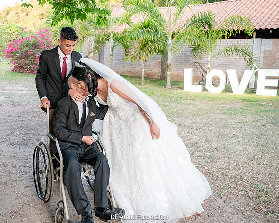 0078 - Claudilene e Guilherme - Casamento - DF3_6650
