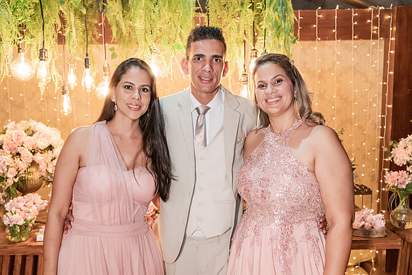 0283 - Claudilene e Guilherme - Casamento - DF4_4665
