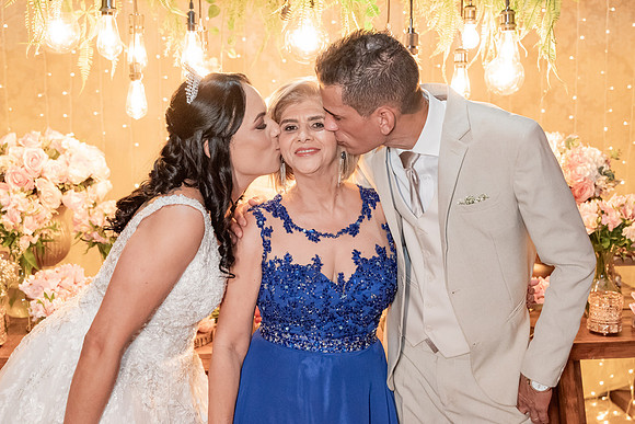 0293 - Claudilene e Guilherme - Casamento - DF4_4689