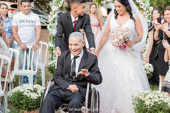 0086 - Claudilene e Guilherme - Casamento - DF4_4052