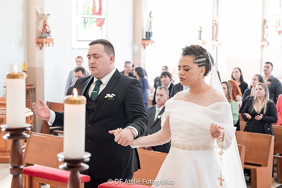 0264 - Fernanda e Vinicius - Casamento - DF4_5474