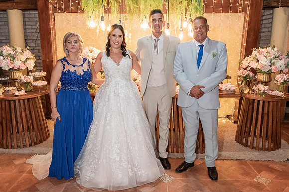 0291 - Claudilene e Guilherme - Casamento - DF4_4683