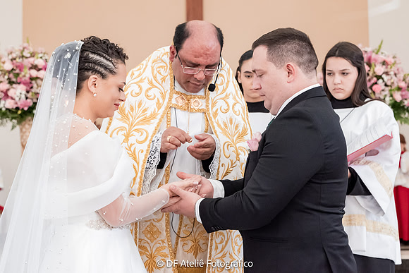 0228 - Fernanda e Vinicius - Casamento - DF4_5374