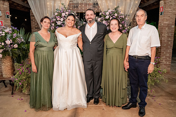 0359 - Giovana e Edson - Casamento - DF4_2443