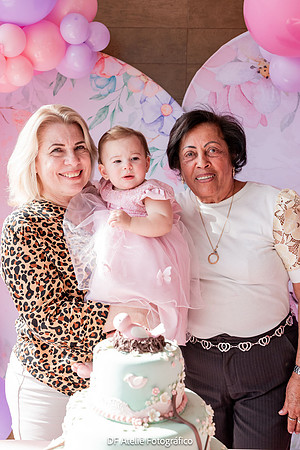 0083 - Maria Eduarda 4 anos e Manuela 1 ano - DF4_1631