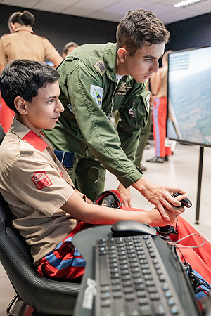 0154 - CMBH - YS - DF4_6674