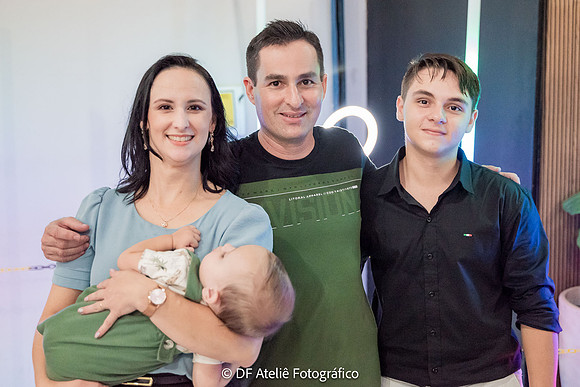 0156 - Felipe Iaderoza - 1 ano - DF4_4440