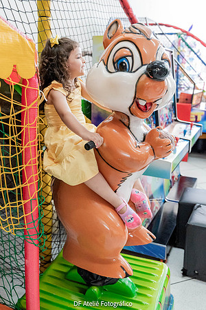 0154 - Isabela Leal - 4 anos - DF4_8741