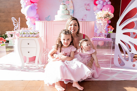 0109 - Maria Eduarda 4 anos e Manuela 1 ano - DF4_1750